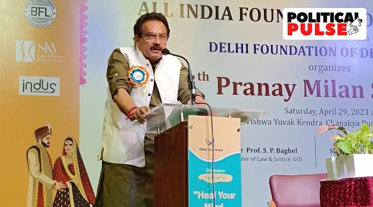 Wider view of the same New Delhi event, showing the banner of the Delhi Foundation of Deaf Women